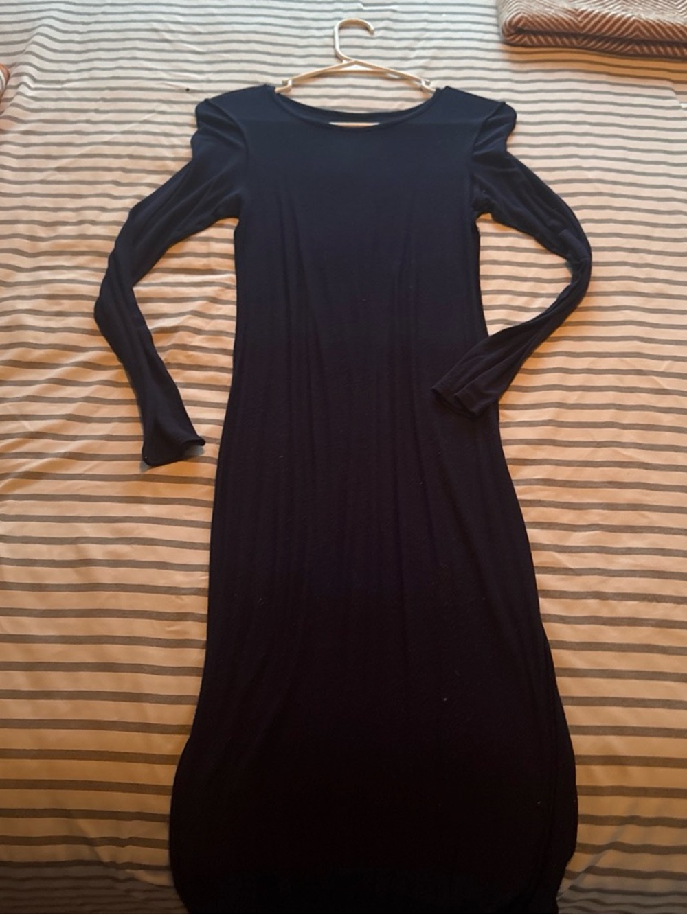 Classic Long-Sleeve navy knit midi Women’s Dress